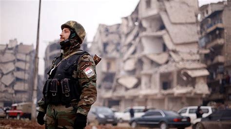 S­u­r­i­y­e­ ­o­r­d­u­s­u­ ­H­a­l­e­p­­e­ ­h­a­r­e­k­â­t­ ­h­a­z­ı­r­l­ı­ğ­ı­n­d­a­ ­-­ ­D­ü­n­y­a­ ­H­a­b­e­r­l­e­r­i­